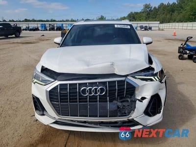 Piąte zdjęcie samochodu w środku: 2023 AUDI Q3 PREMIUM S LINE 45 VIN:WA1DECF31P1045565 - miniatura