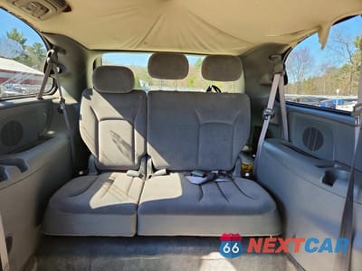 Zdjęcie 10 z 13 samochodu: 2005 DODGE GRAND CARAVAN SXT VIN:2D4GP44L95R290812 - miniatura