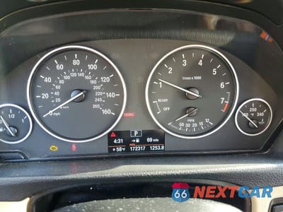 Zdjęcie 9 z 12 samochodu: 2013 BMW 328 XI SULEV VIN:WBA3B5G56DNS01400 - miniatura