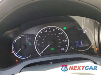Zdjęcie 9 z 12 samochodu: 2013 LEXUS CT 200 VIN:JTHKD5BHXD2125416 - miniatura