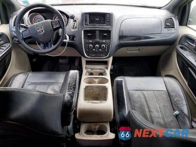 Zdjęcie 8 z 13 samochodu: 2019 DODGE GRAND CARAVAN SXT VIN:2C4RDGCG8KR739834 - miniatura