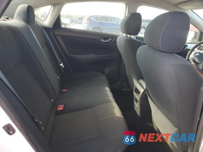 Zdjęcie 10 z 12 samochodu: 2016 NISSAN SENTRA S VIN:3N1AB7APXGY231056 - miniatura