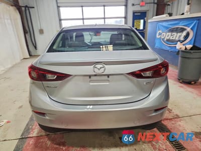 Zdjęcie 6 z 12 samochodu: 2018 MAZDA 3 TOURING VIN:3MZBN1V35JM211970 - miniatura