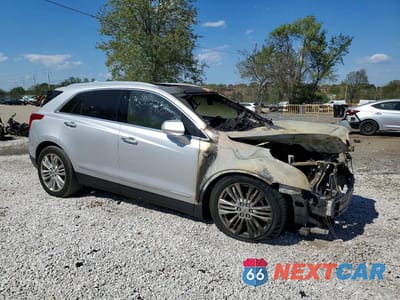 Czwarte zdjęcie samochodu z boku: 2018 CADILLAC XT5 PREMIUM LUXURY VIN:1GYKNFRS4JZ129917 - miniatura