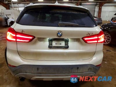 Zdjęcie 6 z 13 samochodu: 2016 BMW X1 XDRIVE28I VIN:WBXHT3C31G5E50423 - miniatura