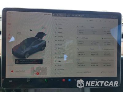 Zdjęcie 9 z 13 samochodu: 2022 TESLA MODEL Y VIN:7SAYGDEE0NF380401 - miniatura
