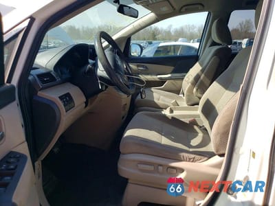 Zdjęcie 7 z 13 samochodu: 2014 HONDA ODYSSEY EX VIN:5FNRL5H4XEB074800 - miniatura