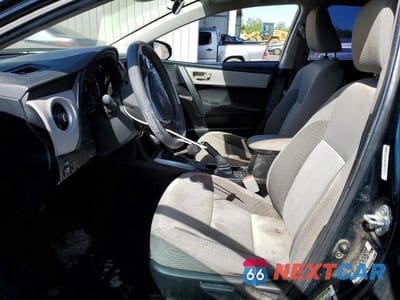 Zdjęcie 7 z 12 samochodu: 2017 TOYOTA COROLLA LE VIN:5YFBURHE1HP705926 - miniatura