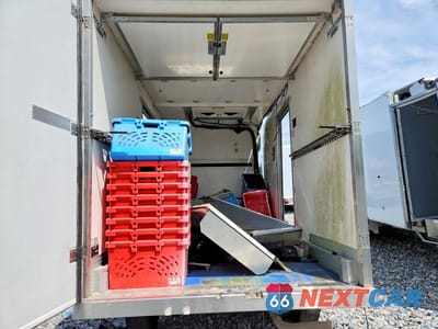 Zdjęcie 10 z 13 samochodu: 2020 FORD TRANSIT DELIVERY TRUCK VIN:1FDBW5Z89LKB36791 - miniatura