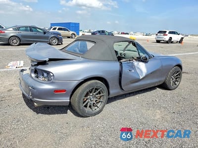 Trzecie zdjęcie samochodu z tyłu: 2004 MAZDA MX-5 MIATA SPEED VIN:JM1NB354X40409772 - miniatura