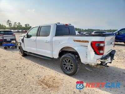 Trzecie zdjęcie samochodu z tyłu: 2022 FORD F150 SUPERCREW VIN:1FTEW1E80NFB31331 - miniatura