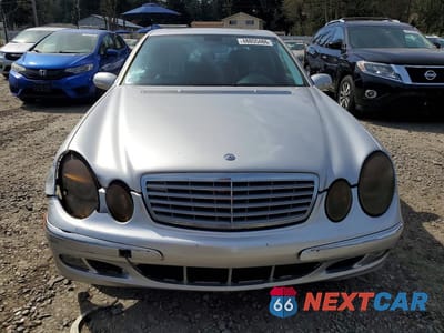 Piąte zdjęcie samochodu w środku: 2003 MERCEDES-BENZ E 320 VIN:WDBUF65J83X099228 - miniatura