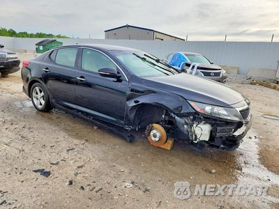 Czwarte zdjęcie samochodu z boku: 2014 KIA OPTIMA LX VIN:5XXGM4A73EG323583 - miniatura