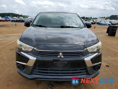 Piąte zdjęcie samochodu w środku: 2016 MITSUBISHI OUTLANDER SPORT ES VIN:JA4AP3AU2GZ029728 - miniatura