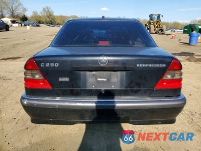 Zdjęcie 6 z 11 samochodu: 2000 MERCEDES-BENZ C 230 VIN:WDBHA24G7YF895612 - miniatura