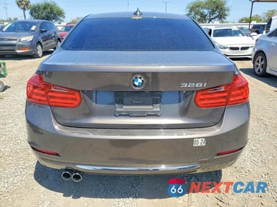 Zdjęcie 6 z 13 samochodu: 2013 BMW 328 I VIN:WBA3A5C53DF600638 - miniatura