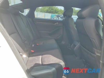 Zdjęcie 10 z 12 samochodu: 2019 HONDA ACCORD SPORT VIN:1HGCV1F31KA022156 - miniatura