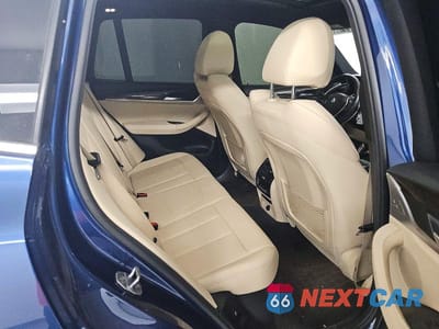 Zdjęcie 11 z 13 samochodu: 2019 BMW X3 SDRIVE30I VIN:5UXTR7C52KLF34056 - miniatura
