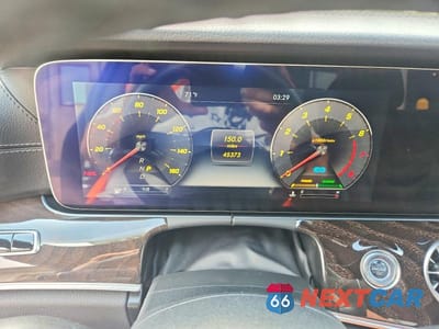 Zdjęcie 9 z 12 samochodu: 2019 MERCEDES-BENZ CLS 450 4MATIC VIN:WDD2J5KB5KA027344 - miniatura