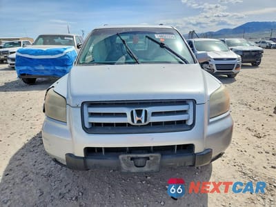 Piąte zdjęcie samochodu w środku: 2008 HONDA PILOT SE VIN:5FNYF18328B018549 - miniatura