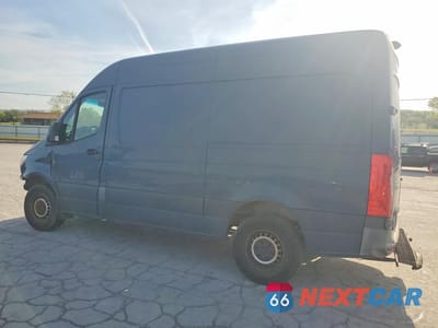 Drugie zdjęcie samochodu z przodu: 2019 MERCEDES BENZ SPRINTER 2500 DELIVERY VAN VIN:WD4PF0CDXKP086459 - miniatura