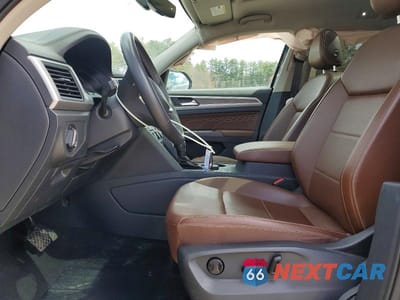 Zdjęcie 7 z 13 samochodu: 2021 VOLKSWAGEN ATLAS SE VIN:1V2KR2CA5MC593808 - miniatura