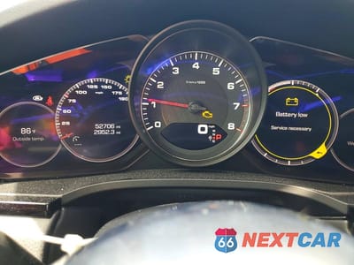 Zdjęcie 9 z 12 samochodu: 2019 PORSCHE CAYENNE S VIN:WP1AB2AYXKDA63339 - miniatura