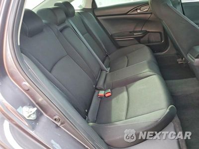 Zdjęcie 10 z 13 samochodu: 2017 HONDA CIVIC EX VIN:19XFC2F74HE027674 - miniatura