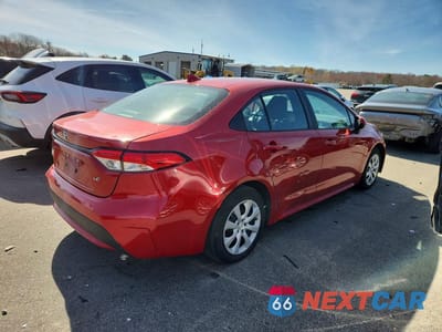 Trzecie zdjęcie samochodu z tyłu: 2021 TOYOTA COROLLA LE VIN:5YFEPMAE2MP241735 - miniatura