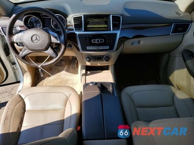 Zdjęcie 8 z 13 samochodu: 2012 MERCEDES-BENZ ML 350 4MATIC VIN:4JGDA5HB7CA031595 - miniatura
