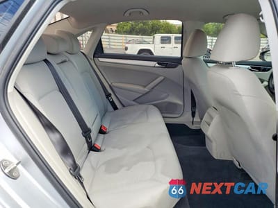 Zdjęcie 10 z 12 samochodu: 2018 VOLKSWAGEN PASSAT S VIN:1VWAA7A32JC023716 - miniatura