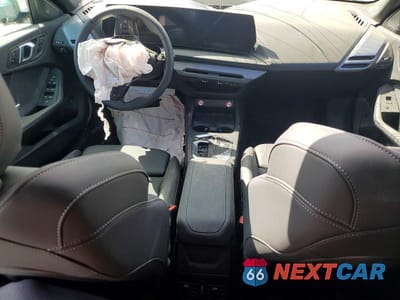 Zdjęcie 8 z 12 samochodu: 2026 BMW 228 VIN:WBA83GG03T7U51912 - miniatura