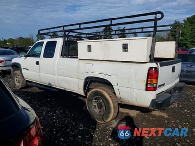 Drugie zdjęcie samochodu z przodu: 2005 GMC SIERRA C2500 HEAVY DUTY VIN:1GTHC29U85E257865 - miniatura