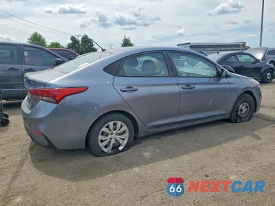 Trzecie zdjęcie samochodu z tyłu: 2019 HYUNDAI ACCENT SE VIN:3KPC24A33KE084087 - miniatura