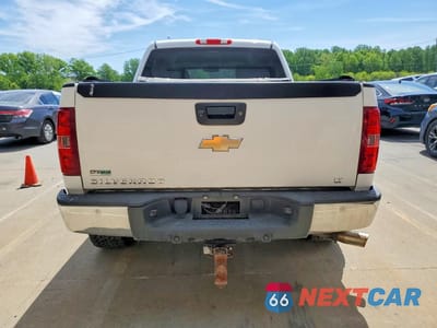 Zdjęcie 6 z 11 samochodu: 2011 CHEVROLET SILVERADO K1500 LT VIN:3GCPKSE30BG376980 - miniatura