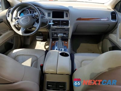 Zdjęcie 8 z 13 samochodu: 2015 AUDI Q7 TDI PREMIUM VIN:WA1CMAFE0FD005611 - miniatura