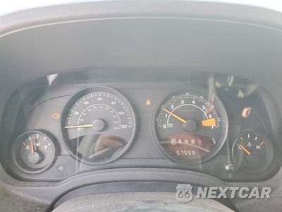 Zdjęcie 9 z 12 samochodu: 2017 JEEP PATRIOT LATITUDE VIN:1C4NJRFB2HD210281 - miniatura