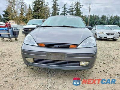 Piąte zdjęcie samochodu w środku: 2002 FORD FOCUS ZX5 VIN:3FAHP37392R204031 - miniatura