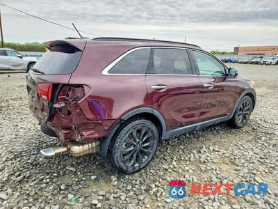 Trzecie zdjęcie samochodu z tyłu: 2019 KIA SORENTO S V6 VIN:5XYPGDA52KG600477 - miniatura