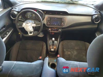 Zdjęcie 8 z 14 samochodu: 2020 NISSAN KICKS SV VIN:3N1CP5CV2LL567981 - miniatura