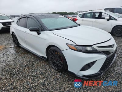 Czwarte zdjęcie samochodu z boku: 2021 TOYOTA CAMRY TRD VIN:4T1KZ1AK7MU052563 - miniatura