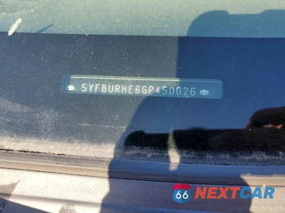 Zdjęcie 12 z 12 samochodu: 2016 TOYOTA COROLLA VIN:5YFBURHE6GP450026 - miniatura