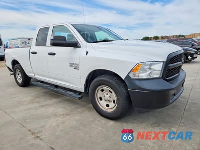 Czwarte zdjęcie samochodu z boku: 2022 RAM 1500 CLASSIC TRADESMAN VIN:1C6RR6FG3NS186009 - miniatura