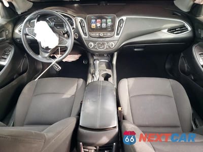 Zdjęcie 8 z 12 samochodu: 2018 CHEVROLET MALIBU LT VIN:1G1ZD5ST2JF169220 - miniatura