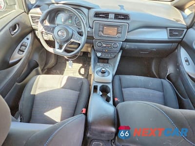 Zdjęcie 8 z 12 samochodu: 2018 NISSAN LEAF S VIN:1N4AZ1CPXJC310249 - miniatura