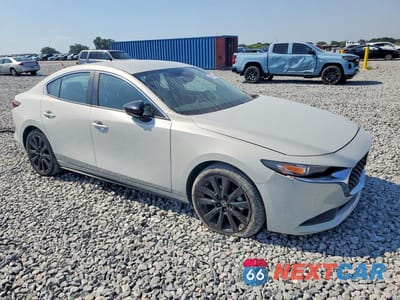 Czwarte zdjęcie samochodu z boku: 2024 MAZDA 3 SELECT SPORT VIN:3MZBPABM8RM423510 - miniatura