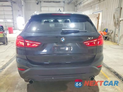 Zdjęcie 6 z 13 samochodu: 2018 BMW X1 XDRIVE28I VIN:WBXHT3C37J5K26318 - miniatura