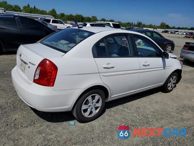 Trzecie zdjęcie samochodu z tyłu: 2011 HYUNDAI ACCENT GLS VIN:KMHCN4AC9BU596893 - miniatura