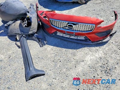Zdjęcie 13 z 14 samochodu: 2021 VOLVO V60 CROSS COUNTRY T5 MOMENTUM VIN:YV4102WK3M1070923 - miniatura