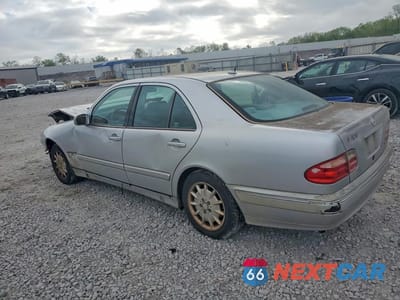 Drugie zdjęcie samochodu z przodu: 2001 MERCEDES-BENZ E 320 VIN:WDBJF65JX1B229507 - miniatura